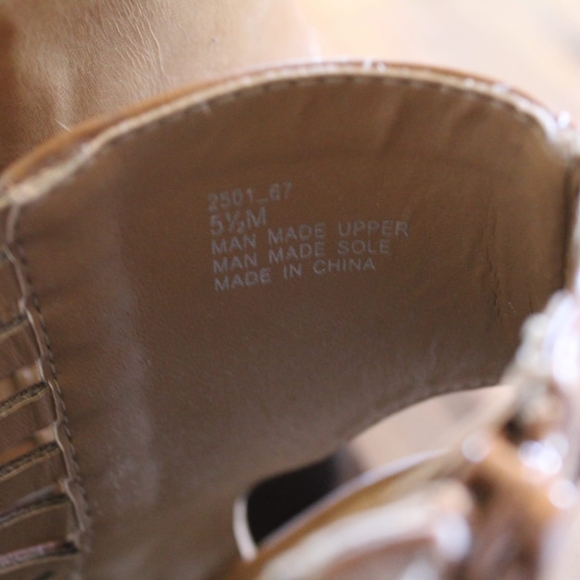 Cathy Jean Peep Toe/Cut Out Booties - Picture 7 of 8